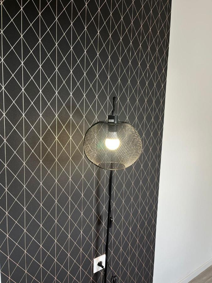 NG SuiteHome Queven Balnéo I Rétroprojecteur Esterno foto